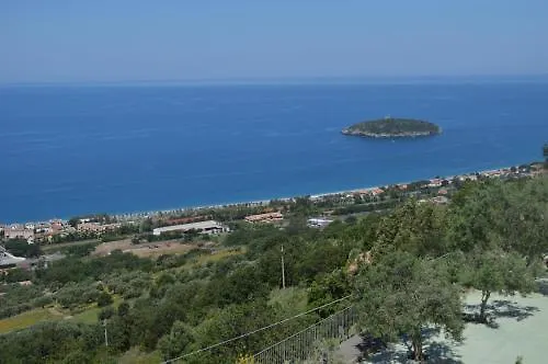 La Cometa 酒店 迪亚曼特